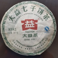 大益茶8582 普洱茶   - 2011年 -   普洱茶  生茶    /  357克