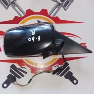 BMW E60 front right side mirror 2 soket 8 wire used
