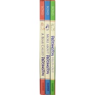 [sgstock] Paddington Classic Adventures Box Set: A Bear Called Paddington, More About Paddington, Pa