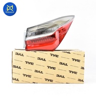 ไฟท้าย ALTIS ปี 17-19 TYC เสื้อ(R)นอก (11-E299-06-2B)(สินค้าราคาต่อ 1 ชิ้น)