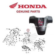Cover RR Fender Upper ( 80106-K0W-N00 ) ADV 150 & ADV 160 💯 Honda Original
