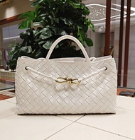 Bottega Veneta BV Andiamo Atomic Intrecciato Handbag Bag 編織 小羊皮 小型 手袋 754990VCPP19156