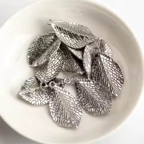 Flowers Style Leaf DIY Alloy Pendant For Crafts Charms Jewelry Findings & Components For Jewelry Mak