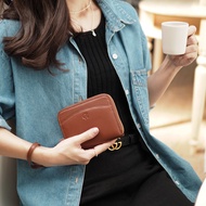 Charin bag - Classic Charm: ซิปรอบขนาดกลาง ช่องแบ่งเยอะ หยิบใช้สะดวก กระเป๋าสตางค์หนังวัวแท้