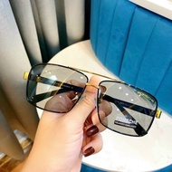 Kính mát nam Porsche P8031 đổi màu đi ngày đêm tròng hình chữ nhật sang trọng