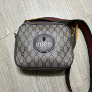 Gucci 虎頭 相機包