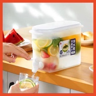 3.5 liter water bottle with convenient faucet - Water bottle for refrigerator