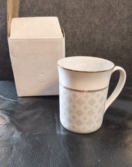Brand new Noritake Mug  骨瓷 杯 連盒