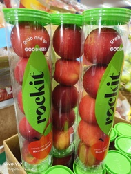 Apple Rockit แอปเปิ้ลจิ๋วนิวซีแลนด์ 🍎🍎🍎หวาน กรอบ อร่อย  กล่องละ 4-5 ลูกนะคะ สั่งเลยมีแค่ฤดูนี้เท่านั้นคะ