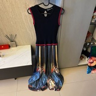 鎮衣店針織拼接百褶洋裝 dress