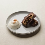 法式費南雪蛋糕禮盒 I 黑金芝麻8入