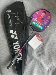 YONEX ASTROX 77 PRO 4U 安洗瑩簽名版 單打後場神器 日本原裝尤尼克斯 天斧 77 Pro 大賽限定款 收藏實戰兩相宜 支持官方驗證 YONEX 天斧 77 Pro 安洗瑩同款 全