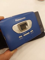 Panasonic RADIO CASSETTE PLAYER RQ-S50V  收音機 正常 Walkman 帶不能播