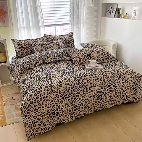 soft Printed Duvet Cover Set 1 Duvet Cover+ 2 Pillowcases Bedding Set （Without Core Insert Not Inclu