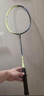 Yonex Astrox 77 Shining yellow