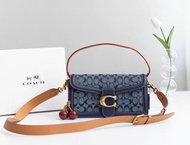Coach 蔻馳 香布雷布tabby酒神包 手提包斜挎包腋下包 款號：3700 正品酒神包Tabby 系列 新款香布雷現貨少量秒發！皮配經典C字LOGO布 尺寸：26*15*7.5cm