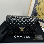 【有防塵袋+保卡❤️】Chanel CF中號 黑色漆皮金扣 單肩斜挎包