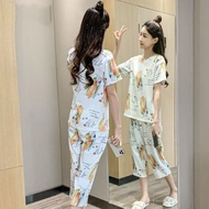 7/8 T-shirt and Pants Set.