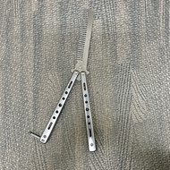 [Mumu House] Stainless Steel Butterfly Comb Folding Knife Shaking Comb-
