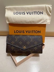 LV Sarah wallet