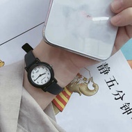 jam tangan wanita jam tangan perempuan waterproof jam tangan perempuan Casio Simple Student Ladies W