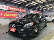 正2016年出廠 W205 BENZ C300 AMG 夜色套件