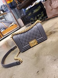 Chanel grey/Gold Caviar leboy 20cm 灰色 做舊 牛皮 金扣 boy20