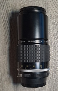 Nikon Nikkor 200mm f/4 Ai-S lens