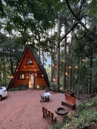 Cabanas da Mata Com Vista para as Montanhas na Serra Gaúcha (Cabanas da Mata Com Vista para as Monta