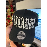 LJSCAPGAMING ONLINE SHOP NEWERA 9FORTY A-FRAME MLB ATLANTA BRAVES (OVERSIZED GOTHIC)BLACK