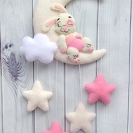 兔女寶寶吊墜、兔子毛氈月亮、托兒所牆壁裝飾、野兔、嬰兒床裝飾