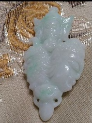 翡翠~緬料飄綠花、一念之間掛件