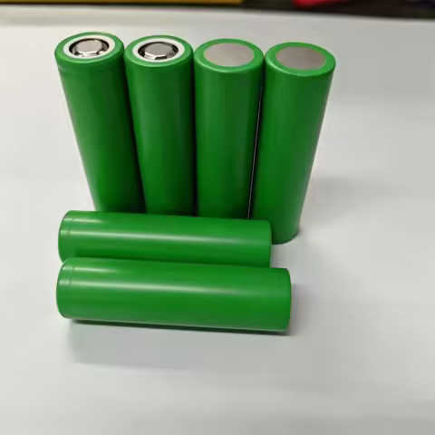 🚚 3.7V 2500mah 18650 Battery For Samsung 25R INR 18650 20A Li-ion Battery Replacement External Batte