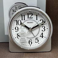 [Original] Seiko Clock QHE198S Silver Analog Quiet Sweep Beep Alarm Lumibrite Hand Bedside Alarm Clock QHE198
