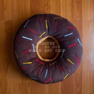 Thick Ceres Pattern Donut Seat Cushion