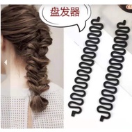 Magic hair braiding tool / Hair braiding tool