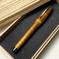 3952老山羊-那魯灣 金絲楠木 高清高亮版 書法鈦尖鋼筆