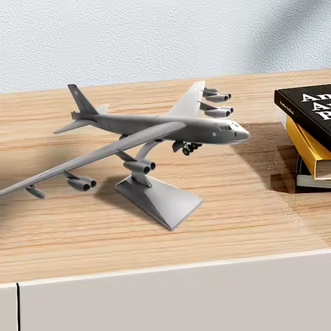 NUOTIE 1/200 B-52 Stratofortress US Air Force Diecast w/Display Strategic Bomber Model for Collector