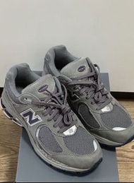 New Balance NB 2002RA 中灰色