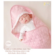 Apple Cotton Quilted Blanket Made of 2-sided Cotton Quilted Material