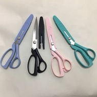 ✂️✂️張小泉-輕便裁剪不鏽鋼剪刀（9吋）✂️✂️