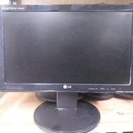 monitor LG 16 inch 