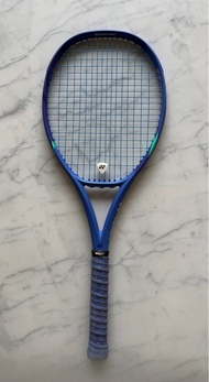 Yonex EZONE 100SL Tennis Racket