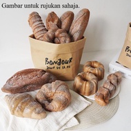 [Ready Stock Simulation Model] Simulation Fake Baguette Rye Big Bread Road Toy Soft Fragrance Pastry
