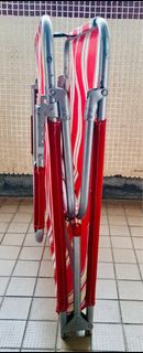 摺疊沙灘椅 紅色條紋