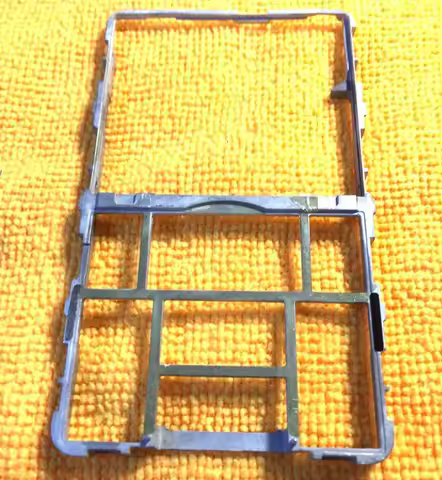 Running Camel Metal Middle Frame Bracket Bezel Housing Holder Replacement for iPod 6th gen 7th gen C