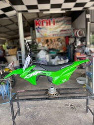 ชุดสีcrf110พร้อมถังเบาะ สีเขียวล้วน พร้อมสติกเกอร์เบาะสกิน(แถมน็อต)