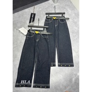 Straight-leg jeans with ALO tag and belt
