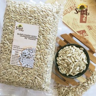 MATAHARI Sunflower Seed Peeled Sunflower Seed Peeled Sunflower Seed 1 Kg