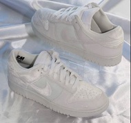 Dover Street Market x Nike Dunk Low Velvet white 白色絨鞋面US8